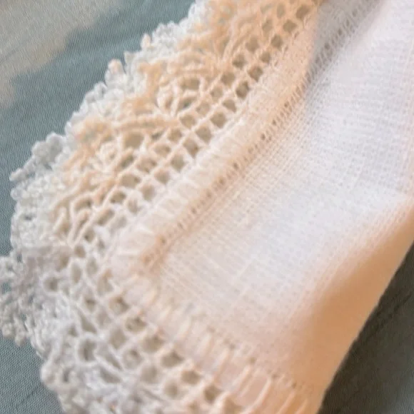 Gorgeous Vintage Crochet Set - Picture 5 of 16